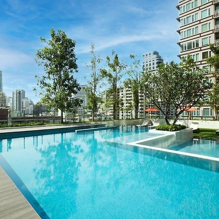 Silq Hotel & Residence, Managed By The Ascott Limited Bangkok Exterior foto The Park's swimming pool