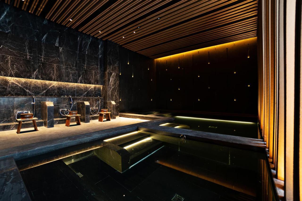 Silq Hotel & Residence, Managed By The Ascott Limited Bangkok Exterior foto The interior of the museum